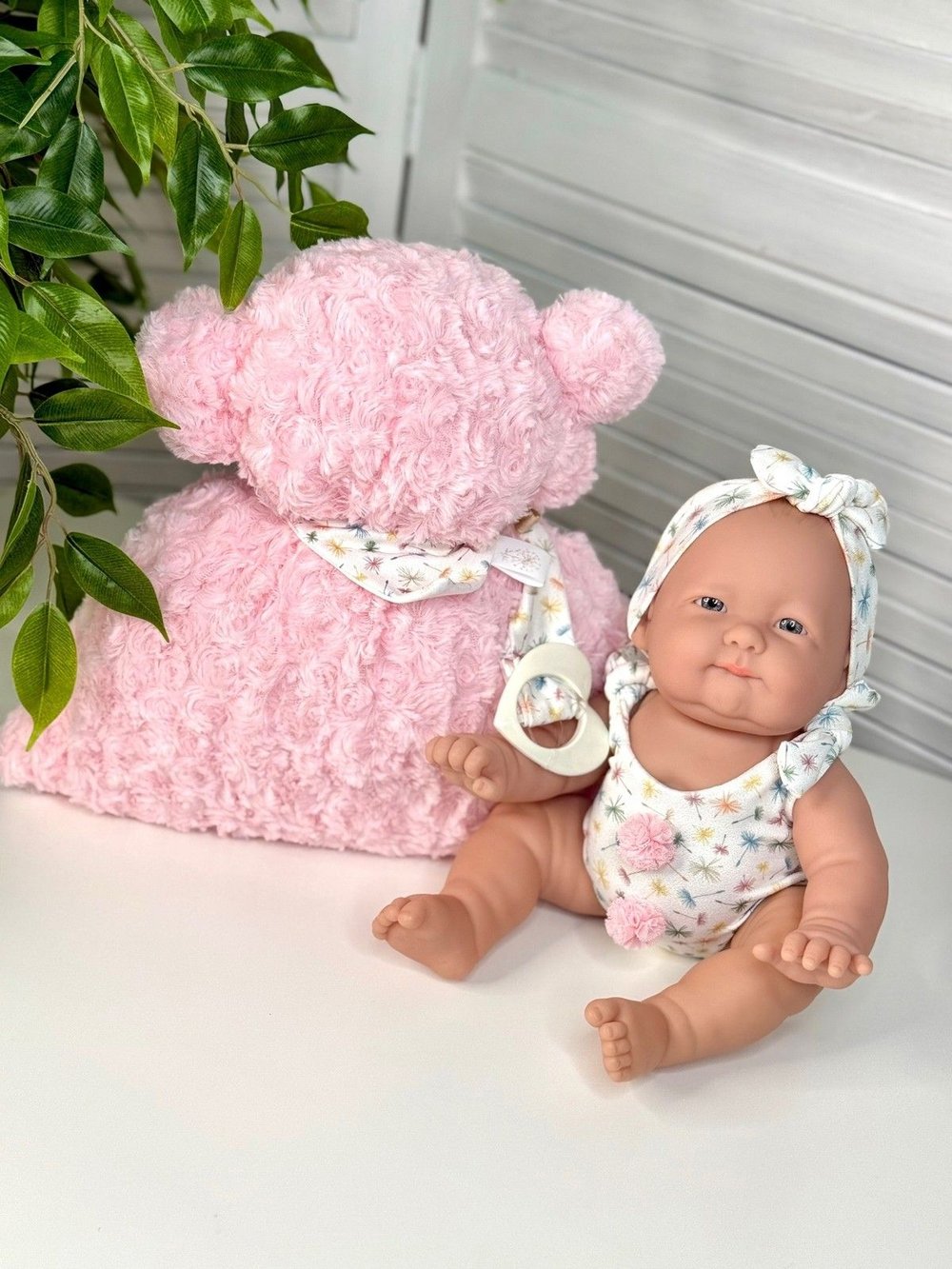 Кукла Marina and Pau 37cм Poppy виниловая (M381)