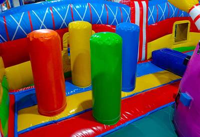 Коммерческий надувной батут «Парк развлечений», 14x6x7 м.