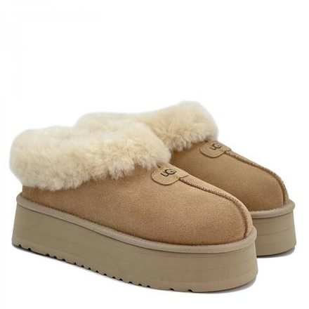 Ugg Platform Slipper "Sand"