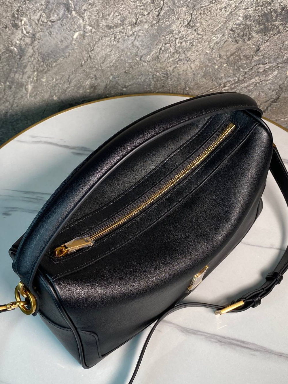Сумка Yves Saint Laurent