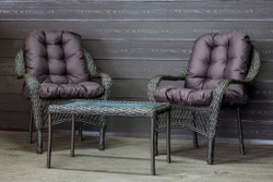Садовый комплект из искусственного ротанга Мэдисон НЬЮ (Medison NEW) Balcony set с прямоугольным столиком с подушками на сиденье и спинку