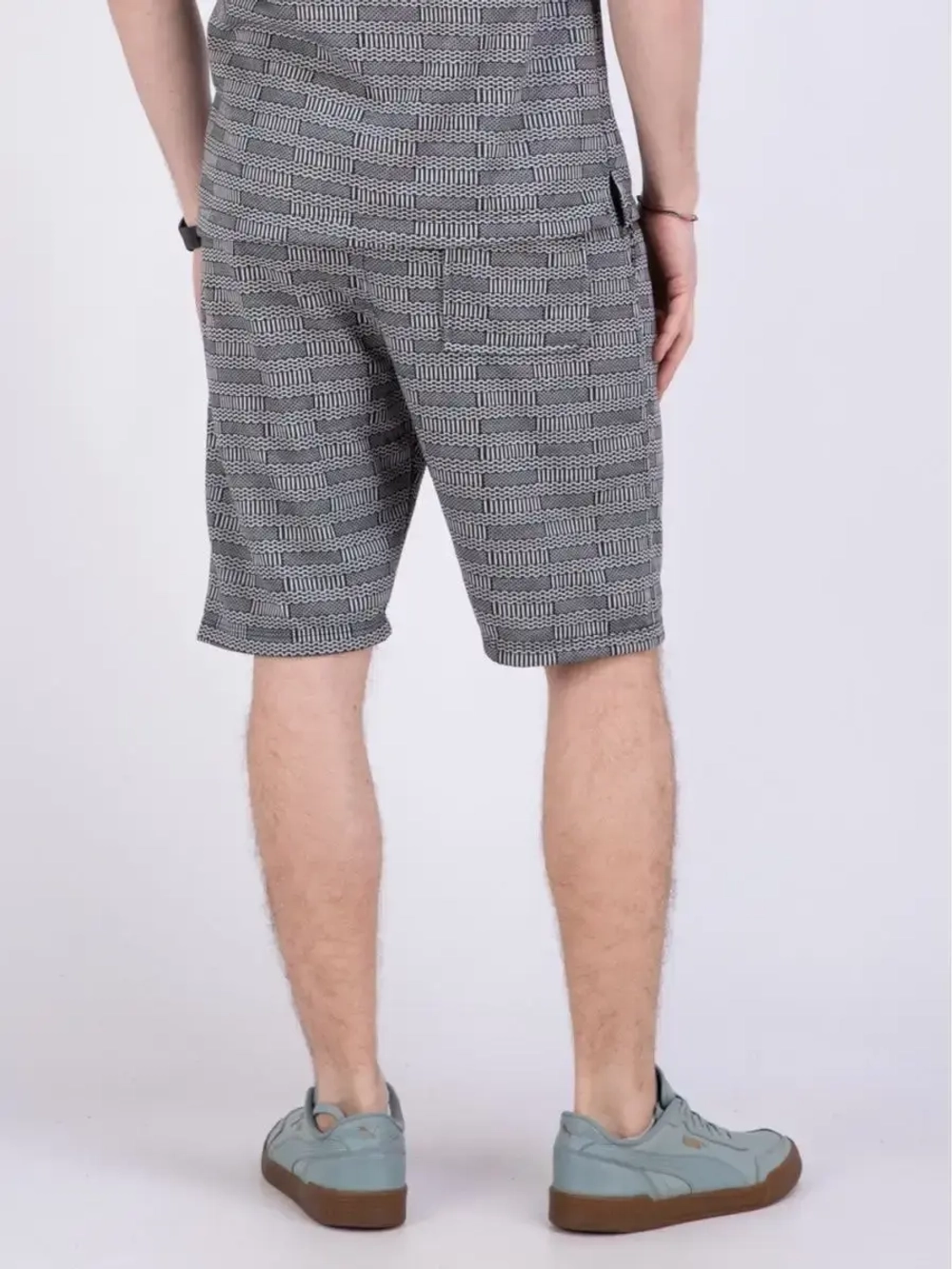 Шорты летние с карманами