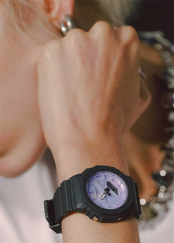 Часы Casio GMA-P2100PC-1A