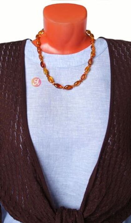 бусы из калининградского янтаря