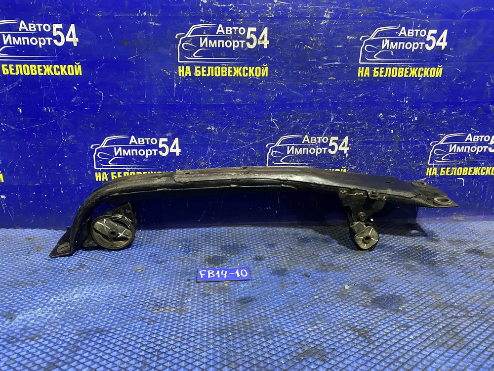 Балка передняя продольная NISSAN SUNNY 1994