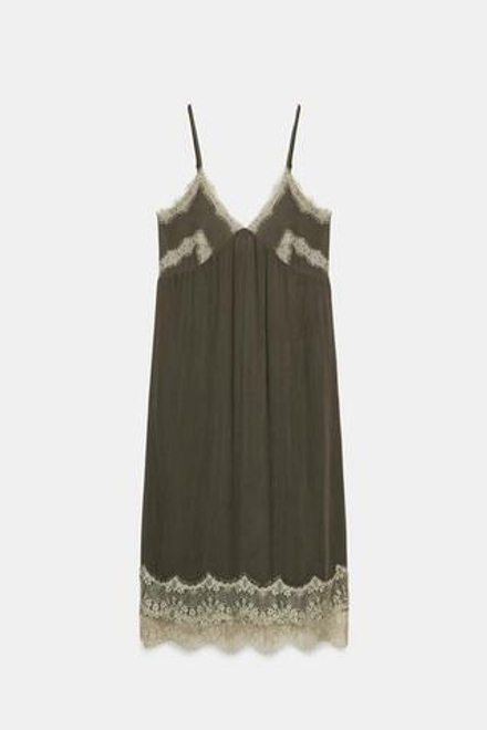 ZARA ПЛАТЬЕ В БЕЛЬЕВОМ СТИЛЕ С КРУЖЕВОМ, ЭКРЮ/ХАКИ