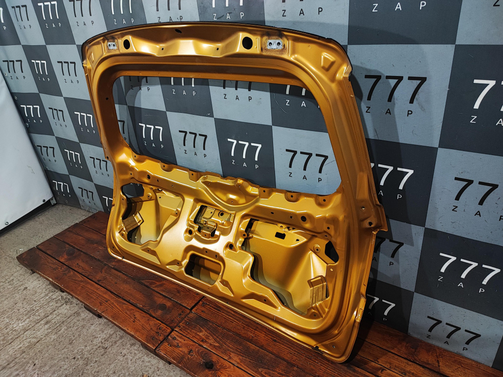 Крышка багажника Suzuki Vitara 2 14-22 Б/У Оригинал 6910054P01000