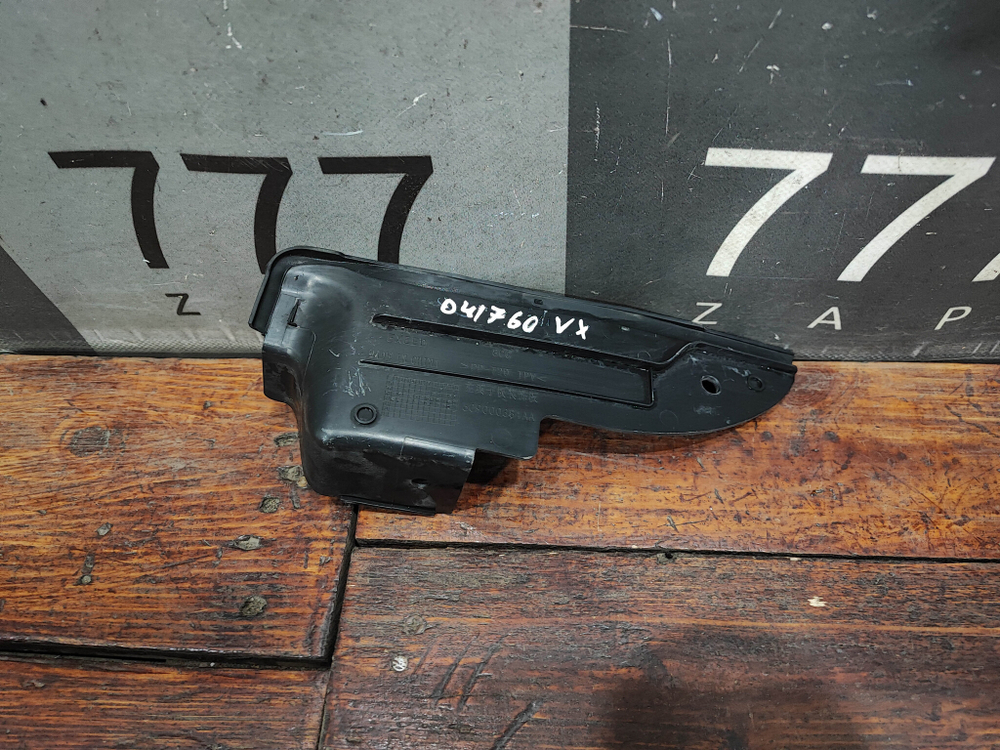 Накладка лобового стекла левая Exeed VX LX Б/У Оригинал 609000381AA