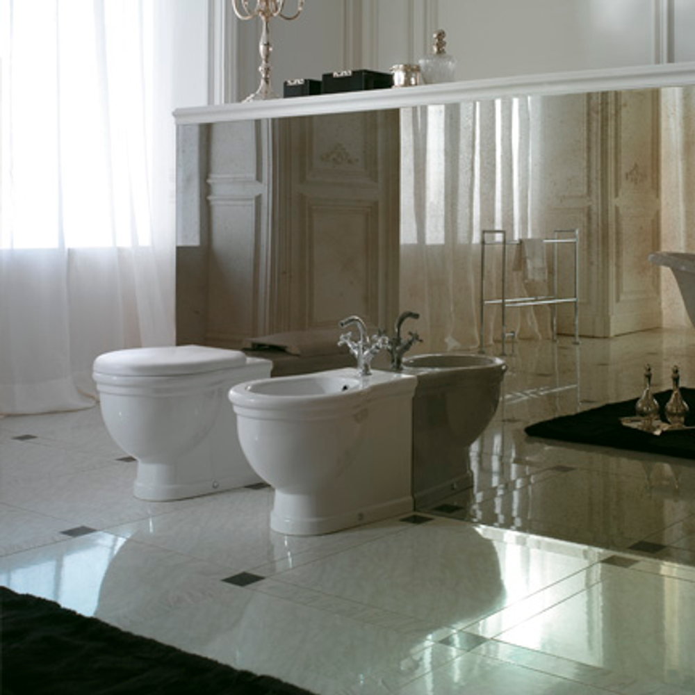 Биде Ceramica Globo Paestum напольное с тремя отверстиями под смеситель, белое PA027.BI