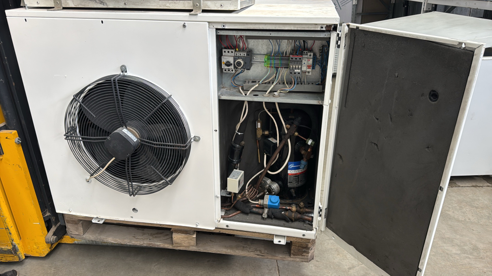 Компрессорно конденсаторный блок на базе ZF11K4E