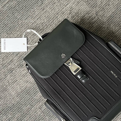 Рюкзак Rimowa