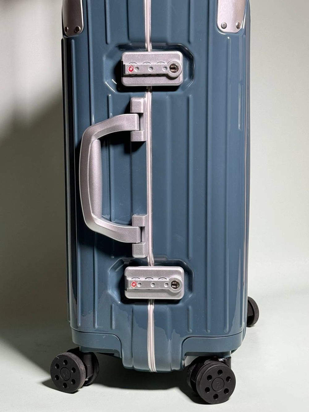 Чемодан Rimowa