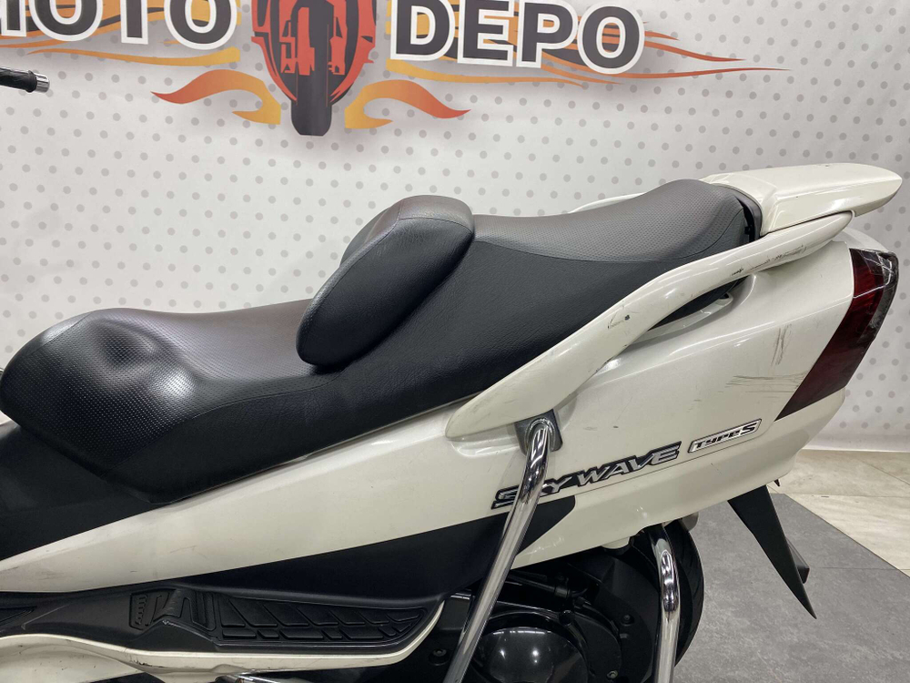 Suzuki Skywave 400 , 2006