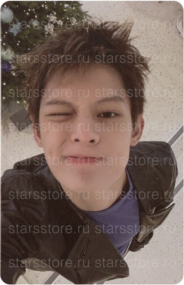 Фотокарта James CORTIS - GREENGREEN (weverse shop) Фотокарта James CORTIS - GREENGREEN (weverse shop)