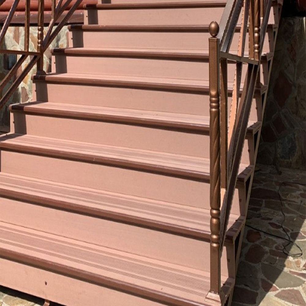 Ступень Ecodeck полнотелая