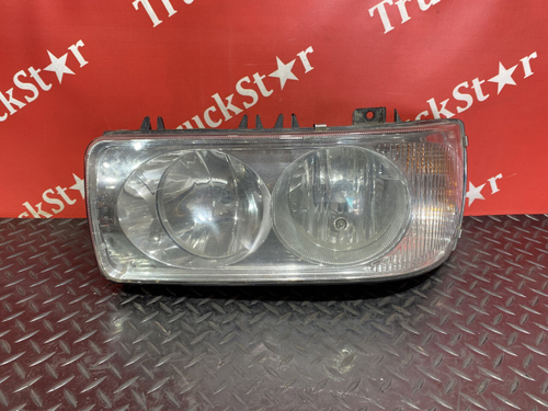 Фара (дефект) передняя левая 2017г.