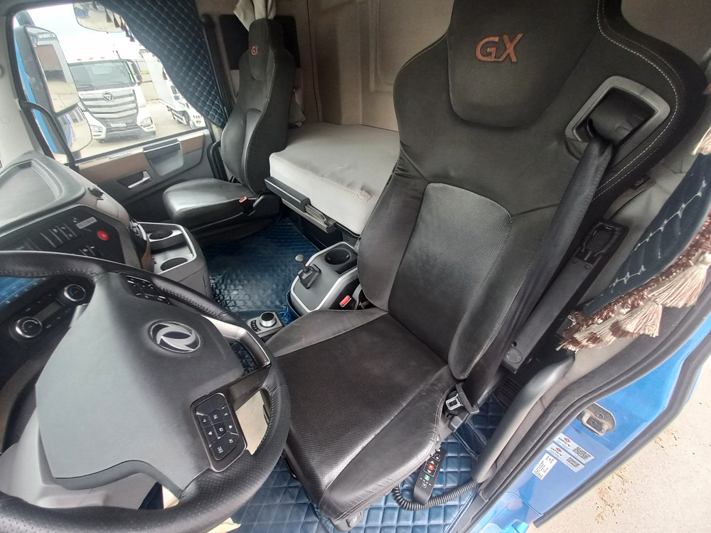 DongFeng GX 4x2 Седельный тягач D111A (Дизельный, 13,5 л, 518 л.с., АТ)