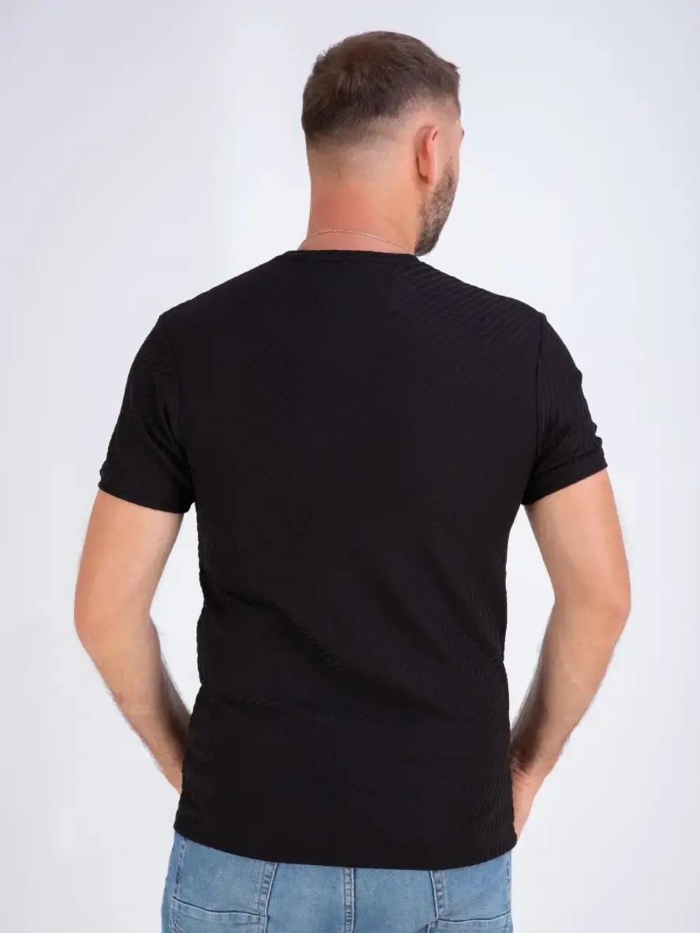 Футболка мужская однотонная базовая