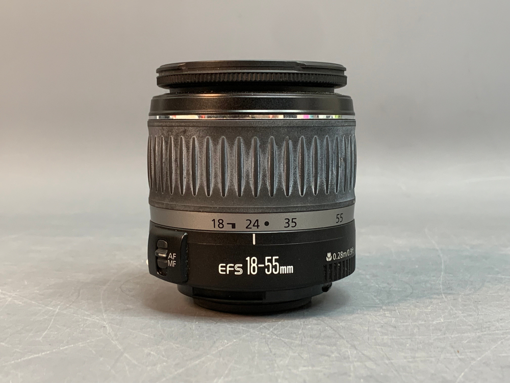 Canon EOS 1100D kit EF-S 18-55mm 3.5-5.6 ll 30 кадров