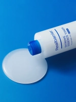 Real Barrier Ламеллярный восстанавливающий тонер-эссенция с керамидами Extreme Essence Toner 200 мл