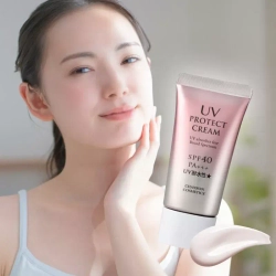 CHANSON COSMETICS Солнцезащитный крем для лица - UV PROTECT SPF 40 PA+++, 40 г