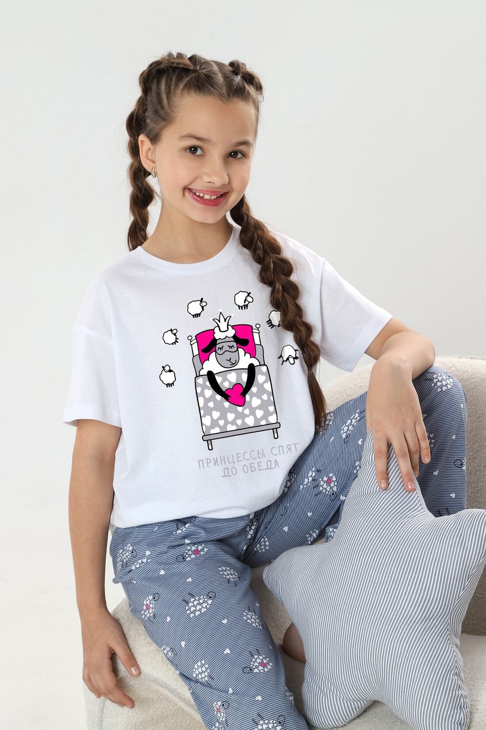 Костюм для девочки Долли-1 Виотекс БЕЛЫЙ