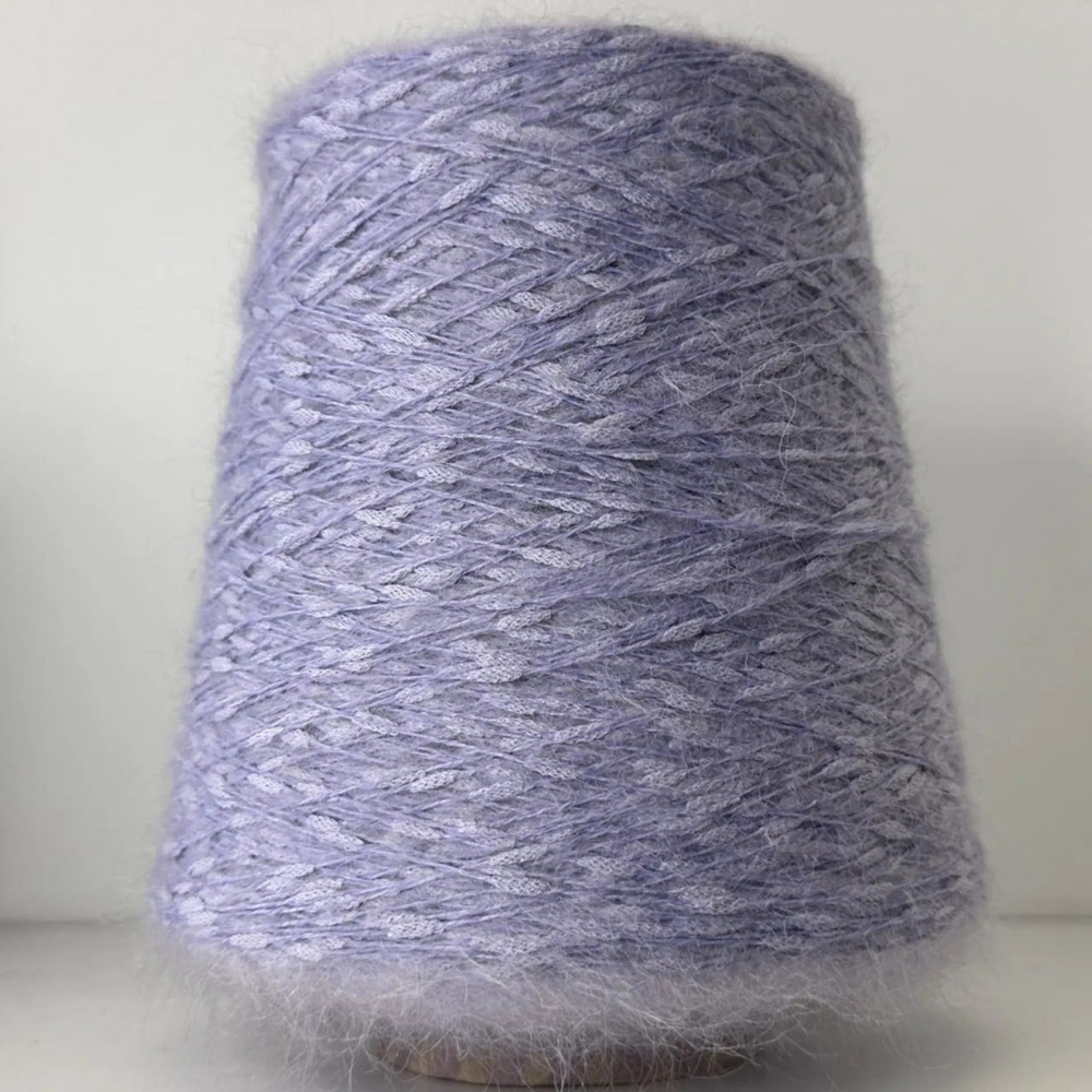 TULLE - Gruppo Filpucci Industrie Filati; 25% кидмохер, 30% меринос, 25% нейлон, 20% п/а; 320м/100гр; цвет: нежная сирень