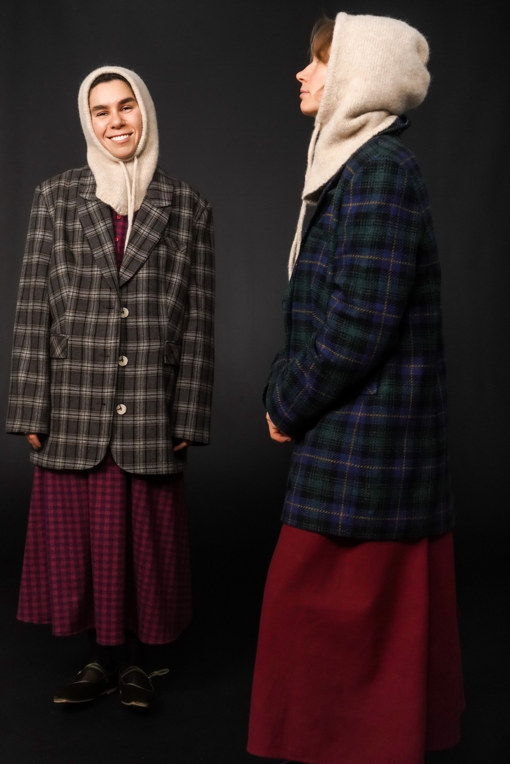 Капюшон из альпака бежевого цвета