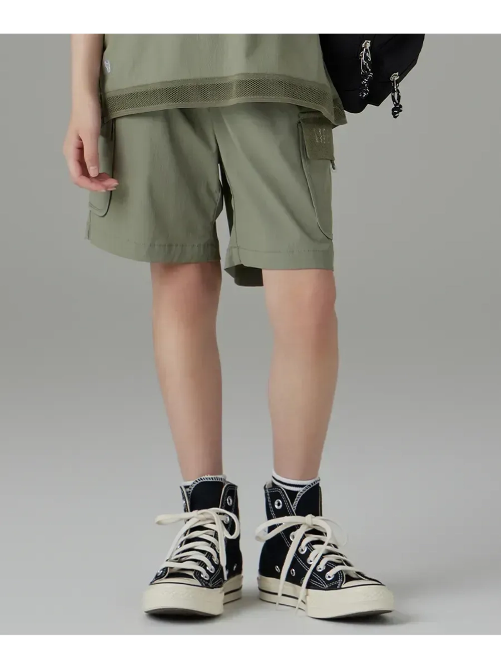 Шорты нейлоновые карго с карманами