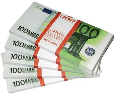 Сувенирные деньги пачка 100 евро