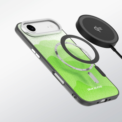 Чехол с MagSafe зеленого цвета (Dark Green) для iPhone Air, серия Moro Series Magnetic от Dux Ducis