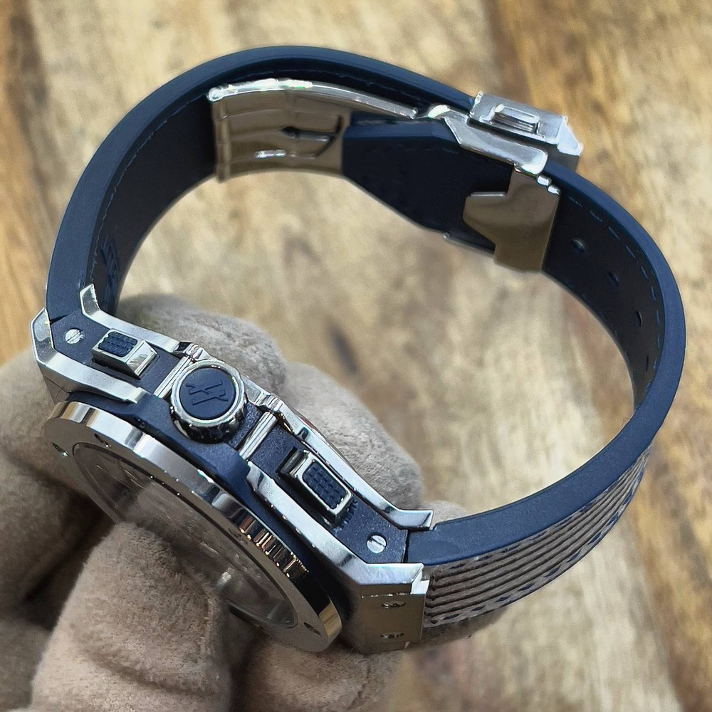 Часы Hublot