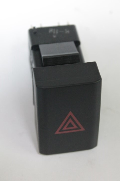 Кнопка авар. сигнализации /DATSUN on-DO, mi-DO 2195-2197/ (АВАР)