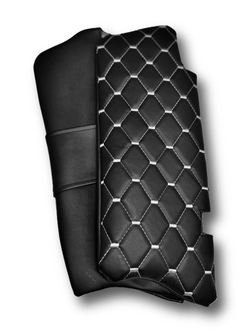 Чехлы на козырьки ВАЗ 2110, 2111, 2112 (белая нить Рубин)