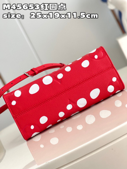 Louis Vuitton Onthego PM