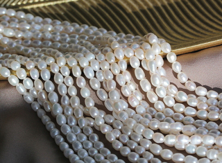 Жемчуг натуральный, рис 4-4,2мм