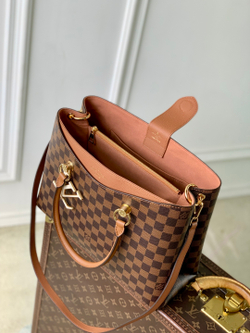 Louis Vuitton Riverside
