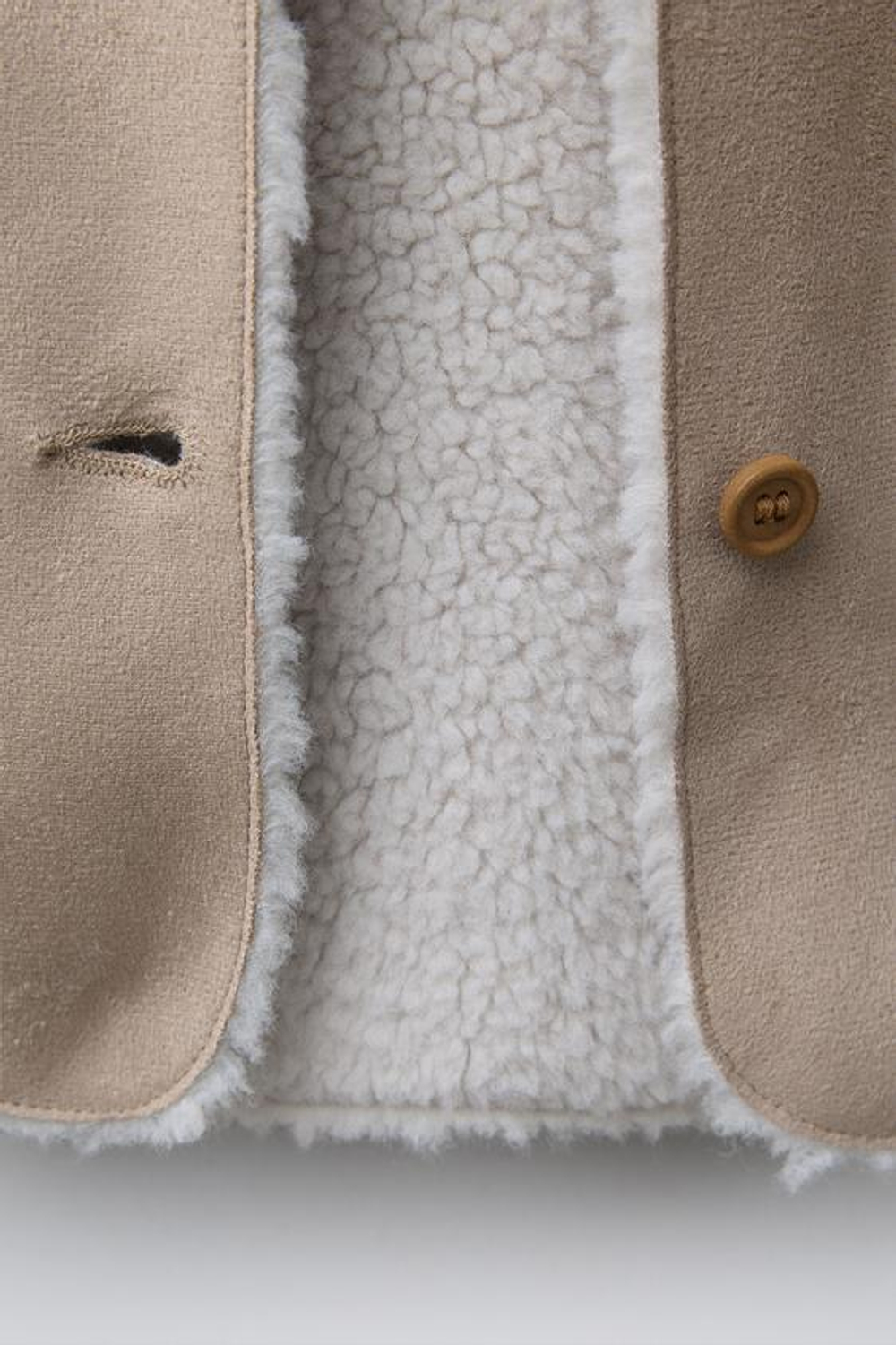 ZARA КУРТКА-ДУБЛЕНКА С КАПЮШОНОМ, БЕЖЕВЫЙ