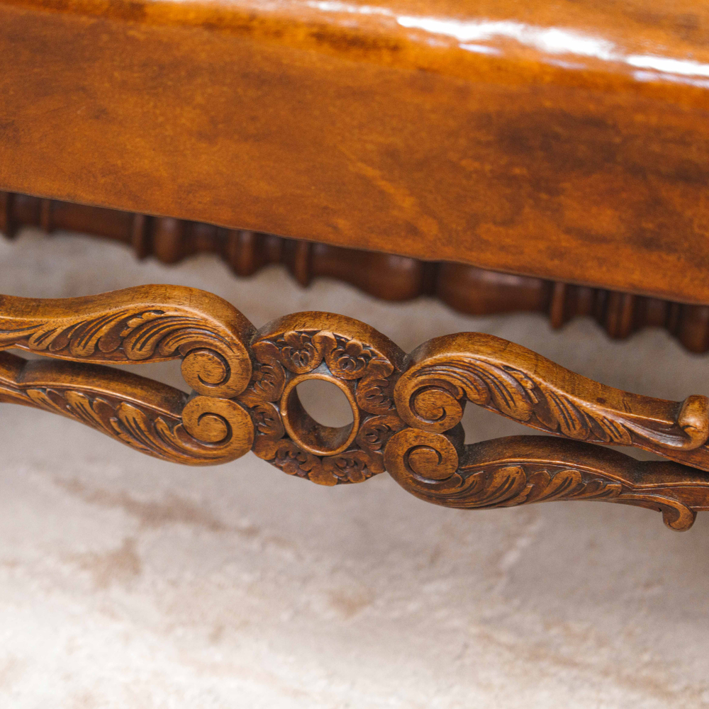 Парные кресла в стиле Ренессанс