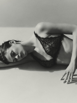 Massimo Dutti Кружевной топ-бралетт с бахромой, черный