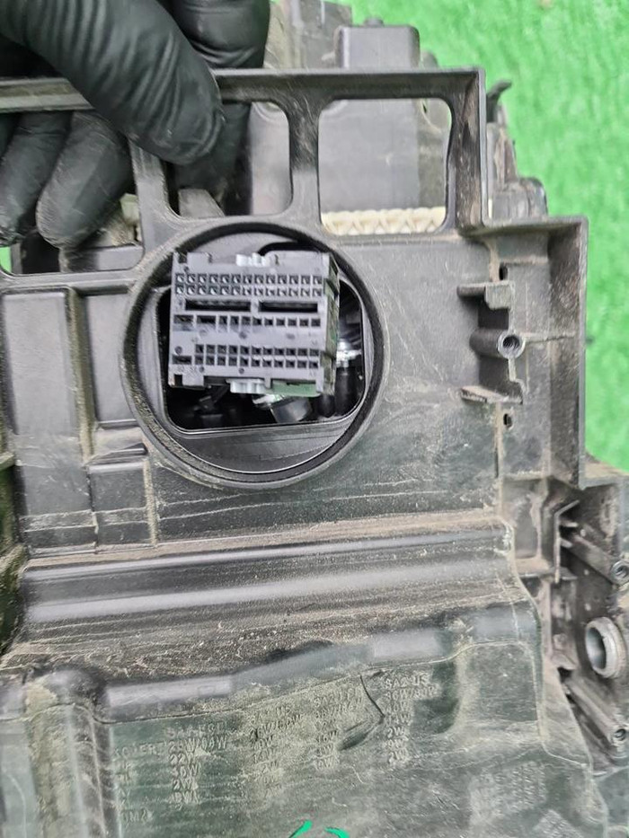 Фара левая BMW 5er G30 (2020-2023) LED