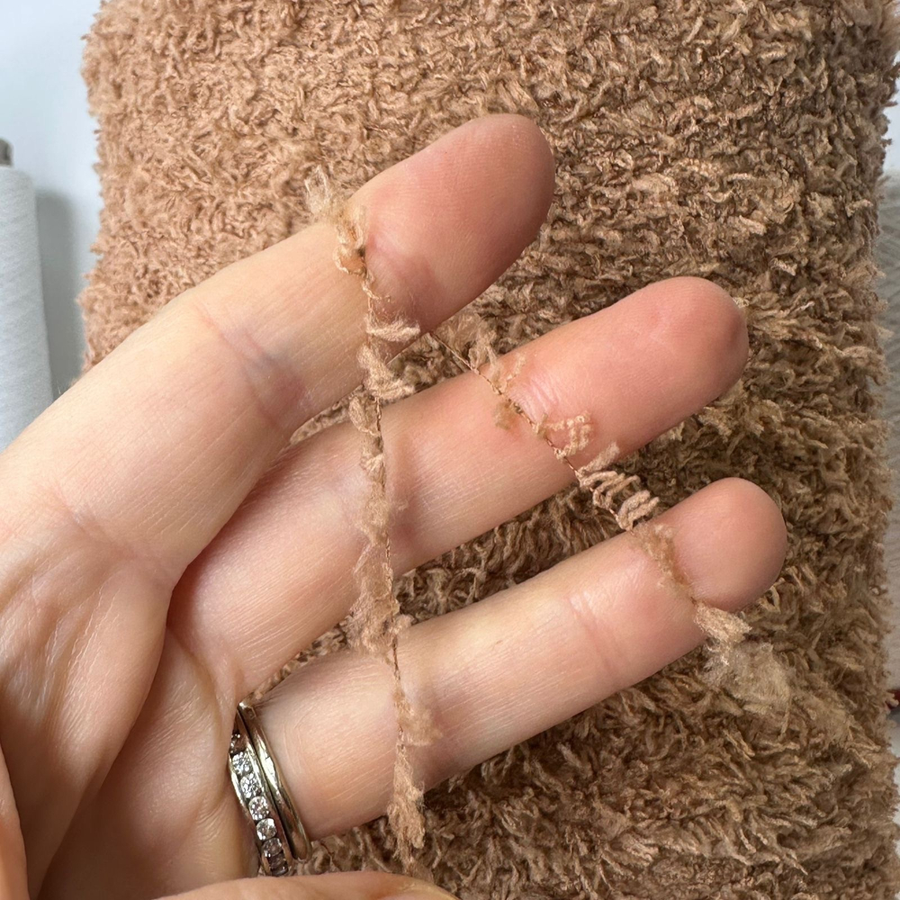 OMEGA - Pinori Filati; 100% фибра; 400м/100гр; Травка; col. 066, цвет: светло-коричневый; Есть бобинка: 250 гр