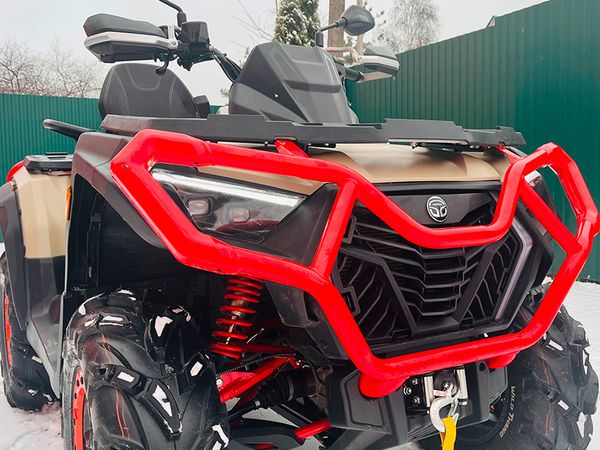 Современный двухместный российский квадроцикл для бездорожья