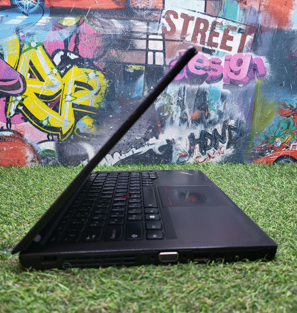 Ноутбук Lenovo i3/4Gb/750gb