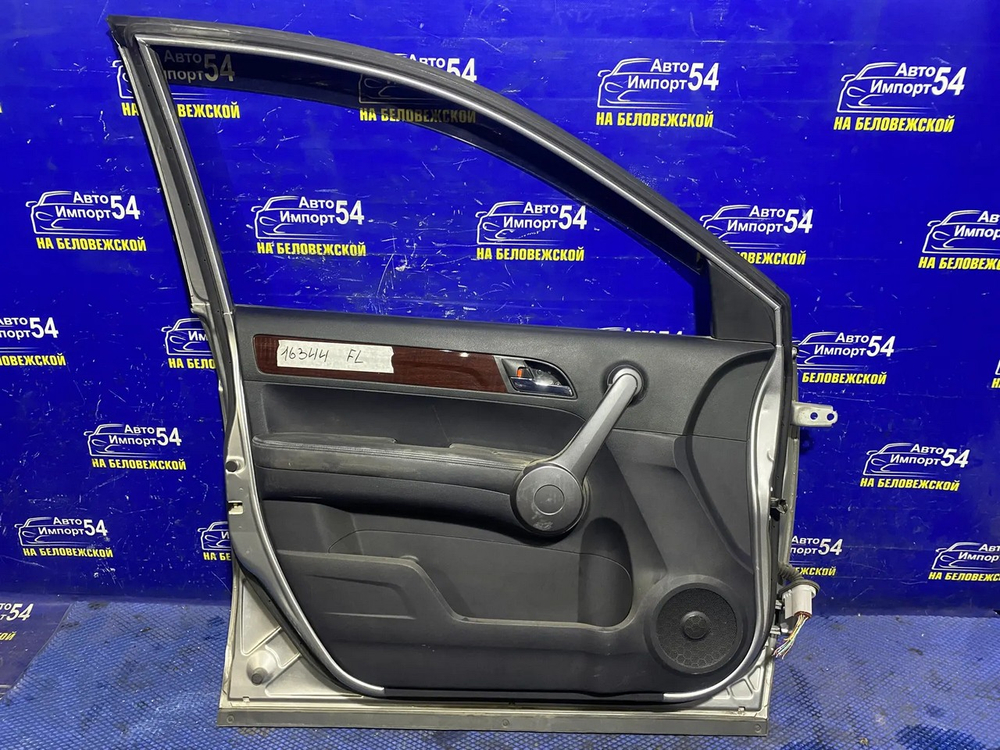 Дверь передняя левая Honda CR-V 2006-2011