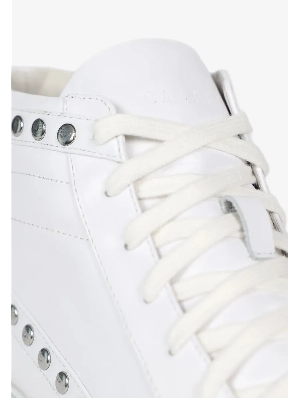 Кроссовки из 100% кожи