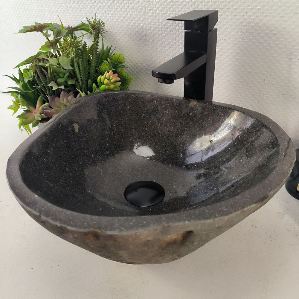 Раковина из речного камня RS-64997 38*35*15 0855