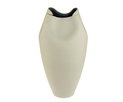 Элитная ваза декоративная Ductile высокая от S. Bernardo