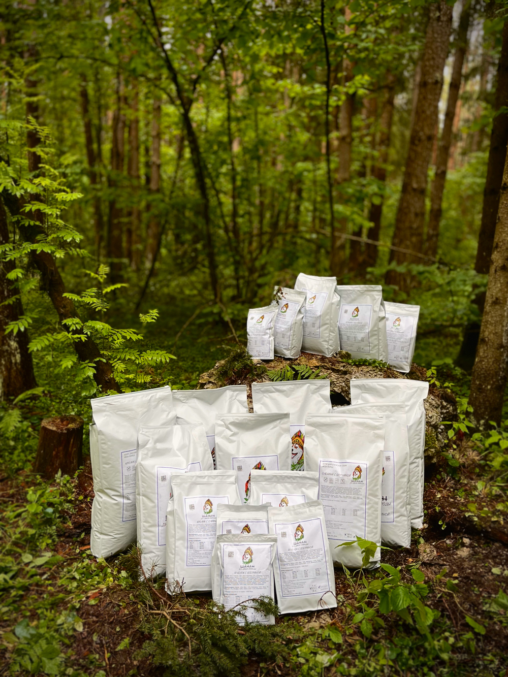 Сухой корм SHAMAN "Дух дикой природы" Оленина с брусникой 10 кг; мелкая гранула; для взрослых собак; Класс Холистик