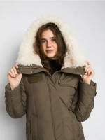 Куртка зимняя удлиненная с капюшоном